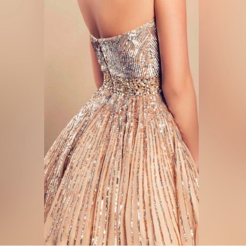 Sherri Hill Embellished Silk Fit & Flare Strapless Fit and Flare Dress 10 - Picture 3 of 16